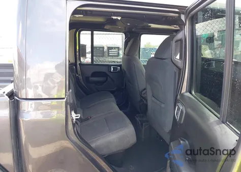 2024 Jeep Gladiator Nighthawk z USA, uszkodzony, nr VIN 1C6HJTAG8RL127143